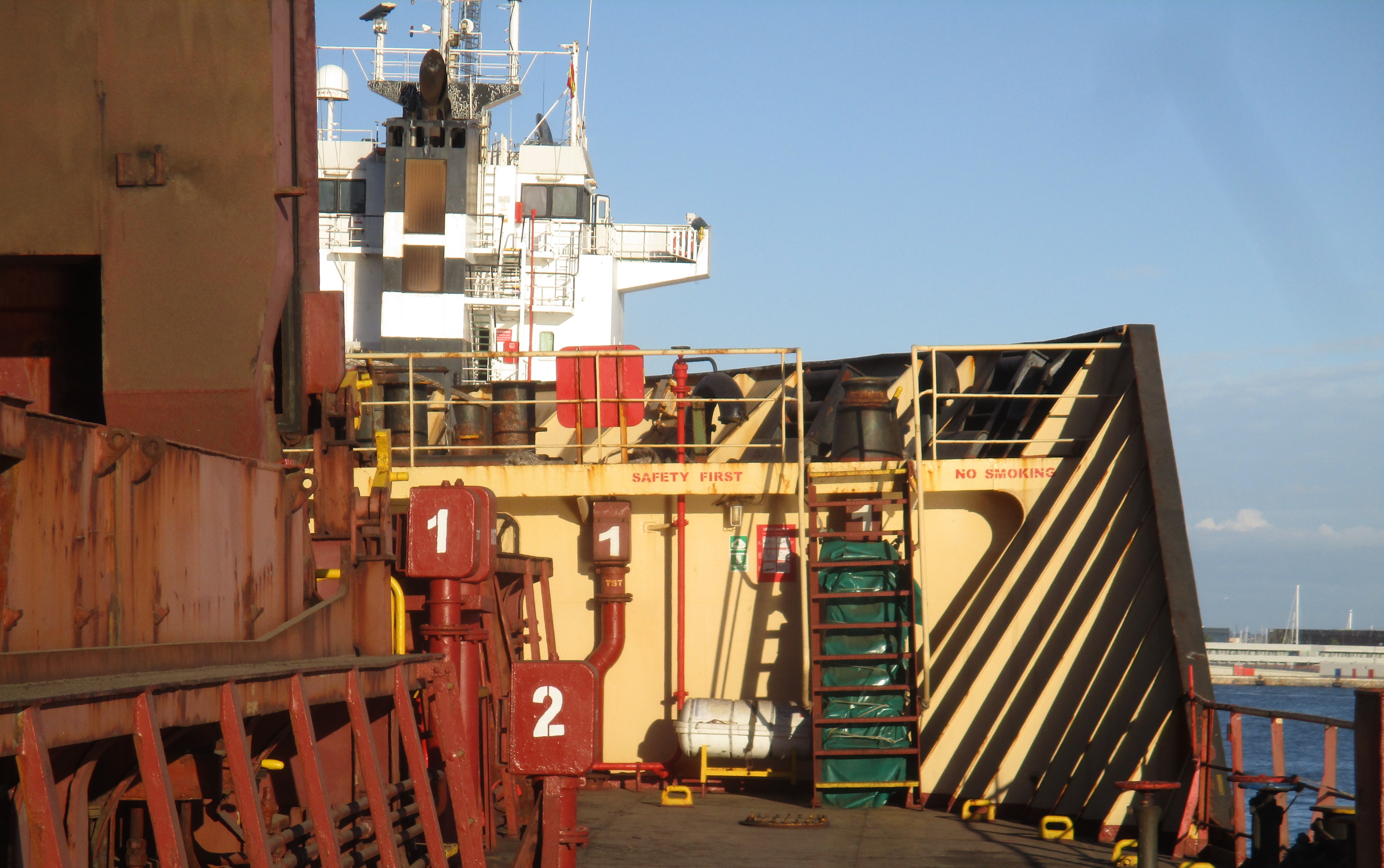 marine-surveyor-tarragona-spain-p&i-condition-ust-bulk-carrier-inspection