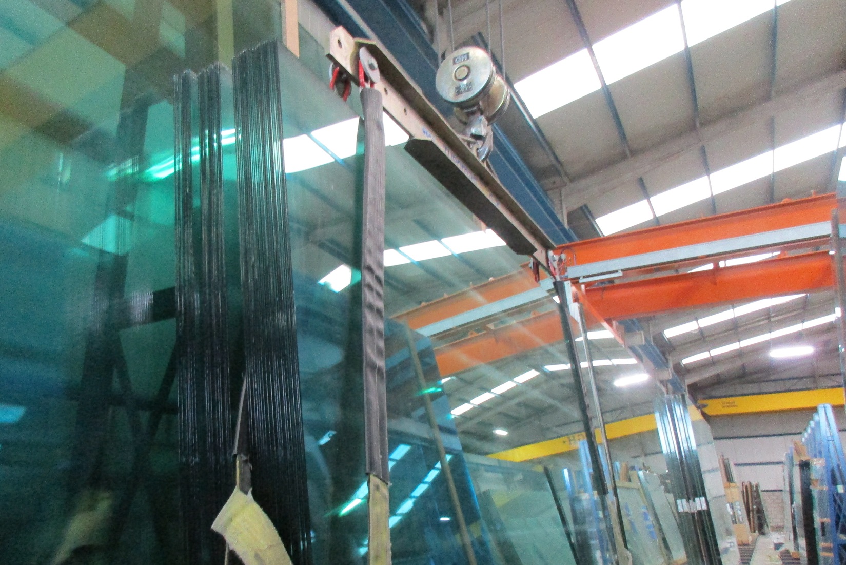 aminated-glass-cargo-damage-marine-surveyor-valencia